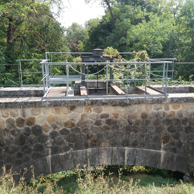 Pont aqueduc des Espels